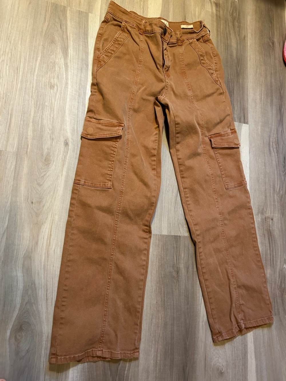 Wonderly women’s Rust Brown Cargo Utility Pants - Picture 2 of 7